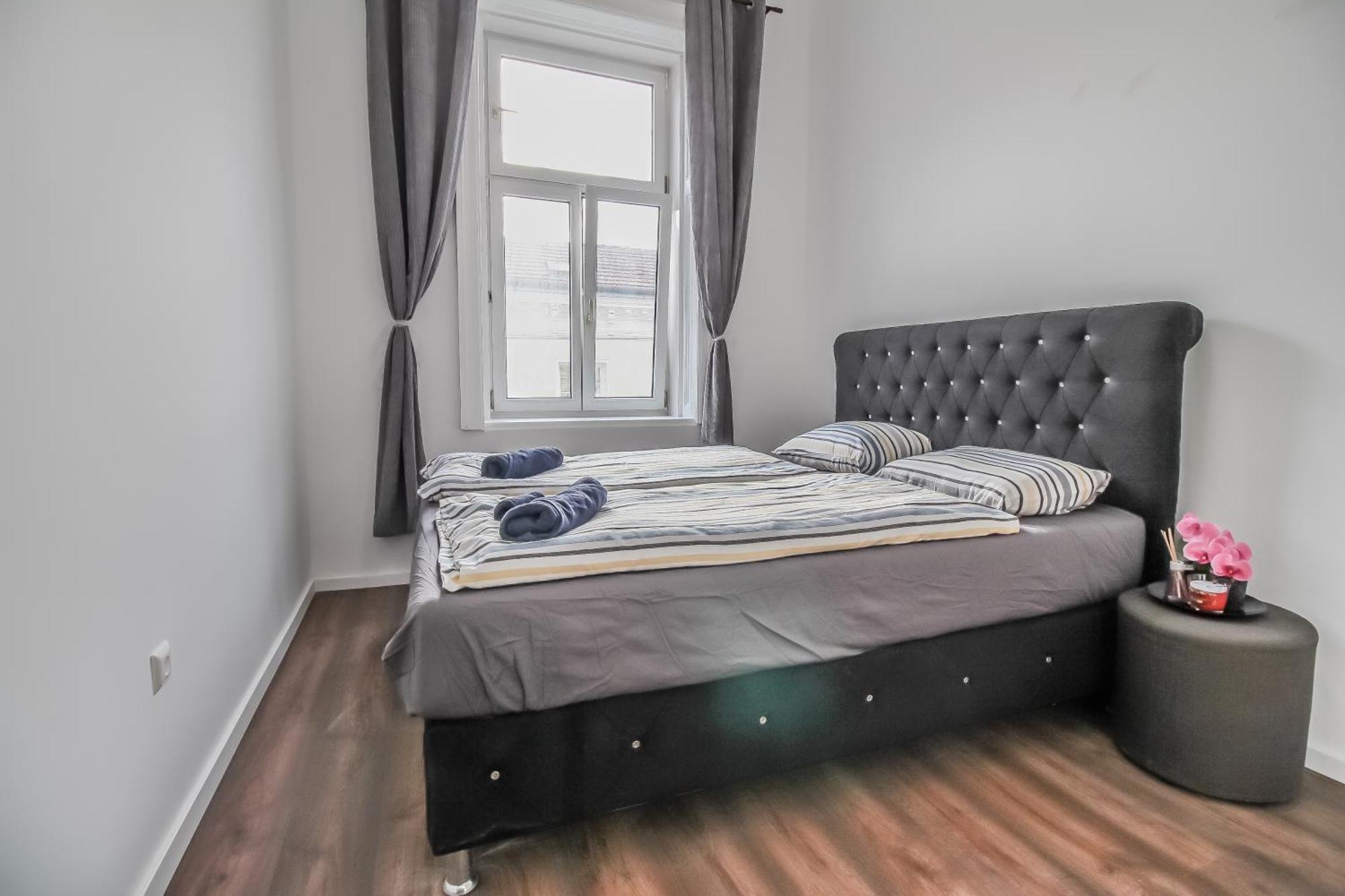 Privatunterkunft Comfortable In The Alterlaa Area Lv5 *